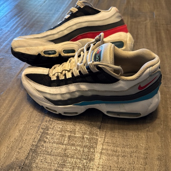 Nike Air Max 95 Recraft White Chlorine Blue CJ3906-102 Size 6.5y - Picture 5 of 10